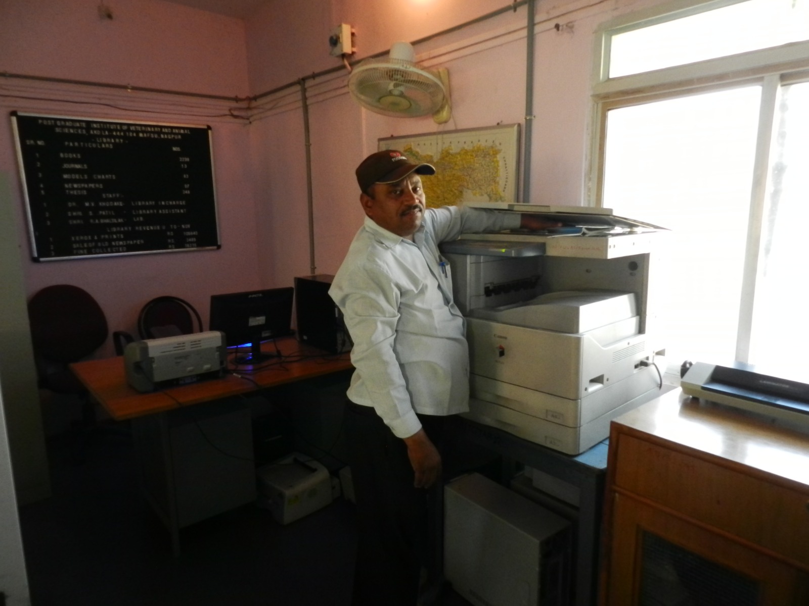 COVAS Akola Library (17)